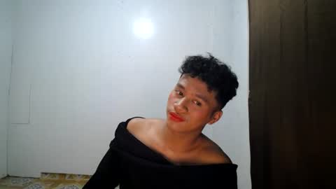 Snapshot of naughtyhot_star19 chatting on 07-04-26, 11:27 today is my birthday i hope i try yehaa for my fisrtime ever and i am waiting for pvt bby online show from 07-04-26, 11:27