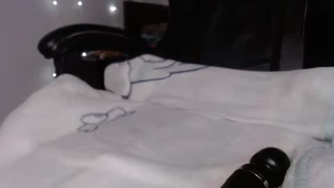 Kimberly online show from 11-08-25, 03:56