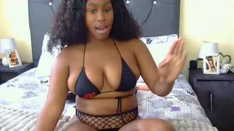 Snapshot of naughtyhottie99 chatting on 04-29-26, 09:35 naughtyhottie99 online show from 04-29-26, 09:35