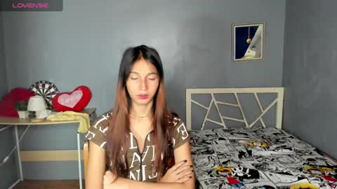 naughtyjanela online show from 02-22-25, 04:18