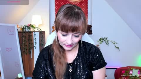 Milana - on air every day except Wednesday from 9 pm to 4 am European time online show from 04-05-26, 09:01