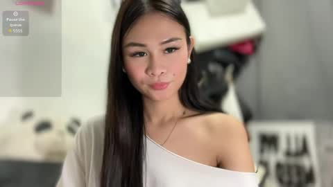 your girlfriend mira online show from 05-01-26, 11:42