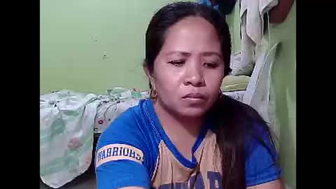 Snapshot of naughtymom26 chatting on 02-12-25, 04:33 naughtymom26 online show from 02-12-25, 04:33