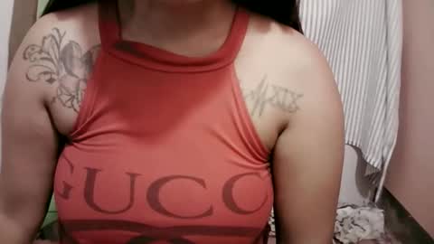 naughtymom_33 online show from 04-06-26, 06:25