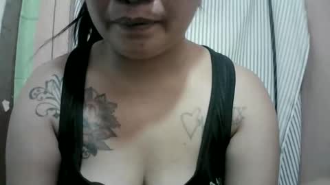 naughtymom_33 online show from 04-09-26, 07:36