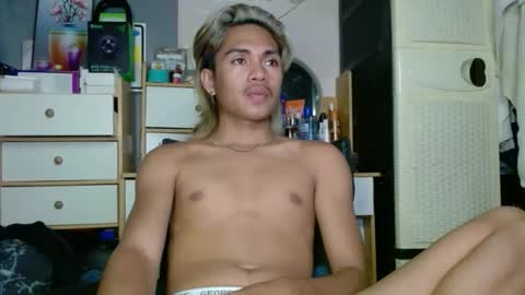 naughtyperfectasian4u online show from 03-22-26, 09:29