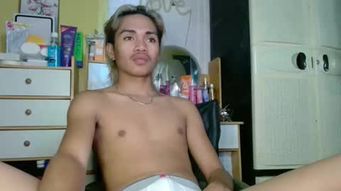naughtyperfectasian4u online show from 04-03-26, 08:29