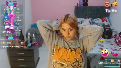 Snapshot of naughtyplayass chatting on 12-28-24, 05:23 naughtyplayass online show from 12-28-24, 05:23