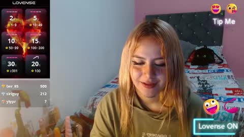 Snapshot of naughtyplayass chatting on 02-03-25, 10:00 naughtyplayass online show from 02-03-25, 10:00