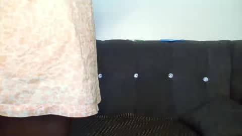 Snapshot of naughtyqueen12 chatting on 03-01-25, 11:06 naughtyqueen12 online show from 03-01-25, 11:06