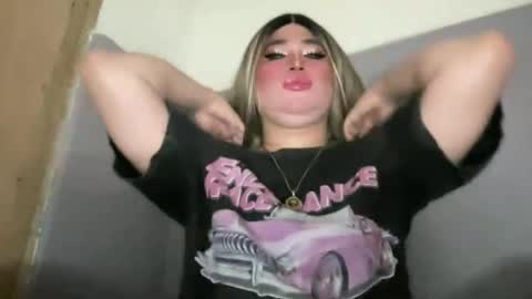 Rose Wilson online show from 11-22-25, 03:22