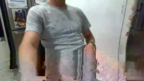 Snapshot of naughtyxdaddy chatting on 01-02-25, 12:24 James online show from 01-02-25, 12:24