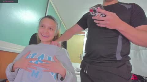 Snapshot of naugthtycurls chatting on 01-25-25, 10:18 Arantxa online show from 01-25-25, 10:18