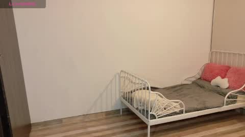 sabrina online show from 04-10-26, 02:28