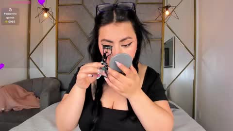 NavannyCattan online show from 10-02-25, 05:36