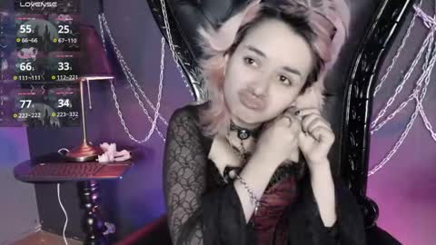 Navier  online show from 04-15-26, 03:24