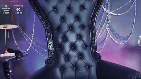 Navier  online show from 04-24-26, 04:04