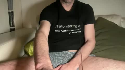 Snapshot of navigatingtothesky chatting on 01-06-26, 12:03 navigatingtothesky online show from 01-06-26, 12:03