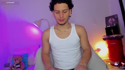 Natan online show from 09-29-25, 04:06