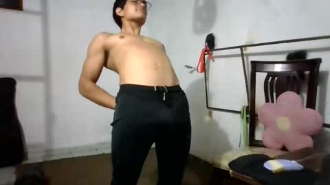 Snapshot of nay2167 chatting on 12-13-25, 08:47 nay2167 online show from 12-13-25, 08:47