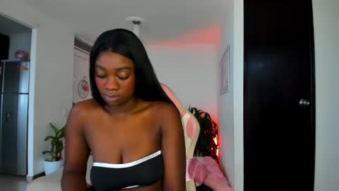 Snapshot of nayah_williams chatting on 02-25-26, 01:54 Nayah Williams - OnlyFans online show from 02-25-26, 01:54