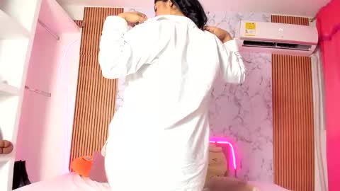 nayara online show from 04-06-26, 04:46