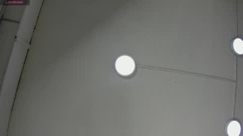 Snapshot of nayara_macherano chatting on 12-15-25, 11:25 nayara_macherano online show from 12-15-25, 11:25