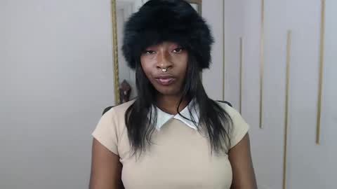 Nayaris 3 online show from 04-25-26, 01:41