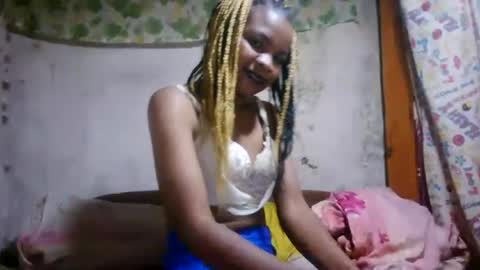 Nayla online show from 06-28-26, 12:33