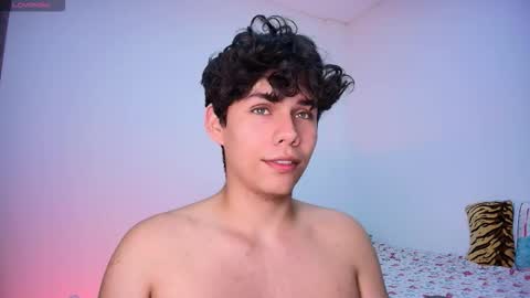 Snapshot of nayton_and_lex chatting on 11-06-25, 10:05 Naytoon online show from 11-06-25, 10:05