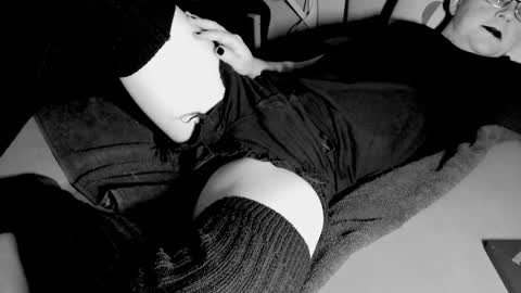 Snapshot of nb_ace chatting on 10-27-25, 06:56 nb ace online show from 10-27-25, 06:56