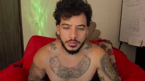 Nei turn green online show from 05-20-26, 01:23