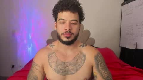 Nei turn green online show from 05-31-26, 02:53