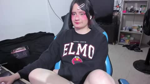 Geek Nicole    im Neeko UwU online show from 02-24-26, 01:42