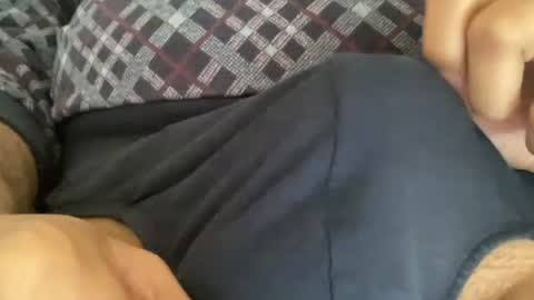 neelnil online show from 10-28-25, 01:03