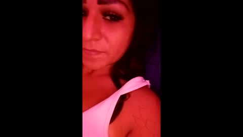 neesi_romero online show from 04-27-26, 04:21