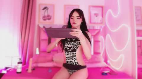 nefera_nox online show from 12-17-25, 03:56