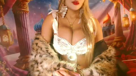 nefertari8 online show from 06-28-26, 12:22