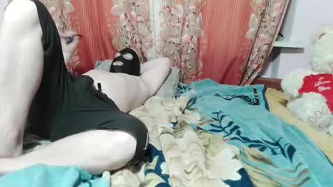 Snapshot of neffertitifaraon chatting on 11-14-25, 08:40 neffertitifaraon online show from 11-14-25, 08:40