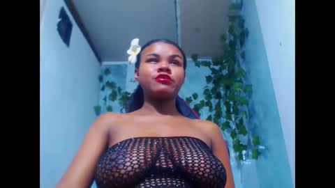Snapshot of negri_hot_crazy chatting on 02-08-26, 11:35 negrita online show from 02-08-26, 11:35