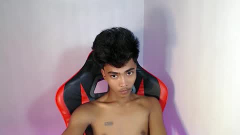 neil_asian69 online show from 10-17-25, 01:03