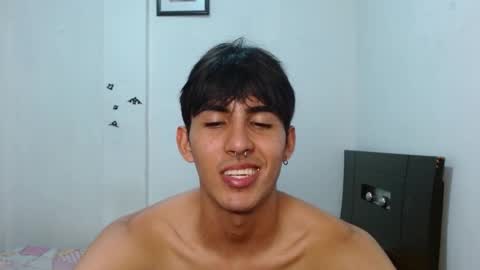 Snapshot of neithanzyn chatting on 12-18-24, 10:35 Neithanzyn online show from 12-18-24, 10:35