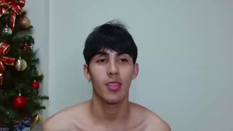 Snapshot of neithanzyn chatting on 12-21-24, 10:08 Neithanzyn online show from 12-21-24, 10:08