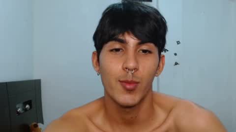 Snapshot of neithanzyn chatting on 01-09-25, 07:18 Neithanzyn online show from 01-09-25, 07:18