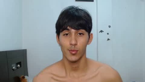 Snapshot of neithanzyn chatting on 01-09-25, 10:20 Neithanzyn online show from 01-09-25, 10:20