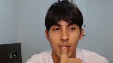 Snapshot of neithanzyn chatting on 01-11-25, 07:16 Neithanzyn online show from 01-11-25, 07:16