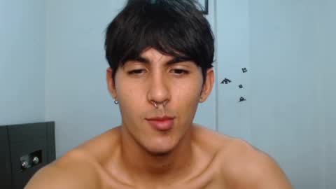 Snapshot of neithanzyn chatting on 01-12-25, 01:21 Neithanzyn online show from 01-12-25, 01:21