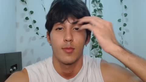 Snapshot of neithanzyn chatting on 02-04-25, 08:17 Neithanzyn online show from 02-04-25, 08:17