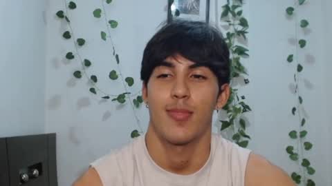 Snapshot of neithanzyn chatting on 02-06-25, 07:07 Neithanzyn online show from 02-06-25, 07:07