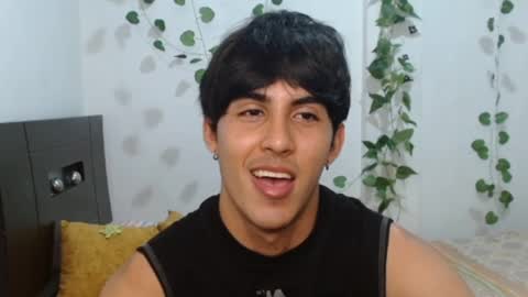 Snapshot of neithanzyn chatting on 02-08-25, 07:27 Neithanzyn online show from 02-08-25, 07:27